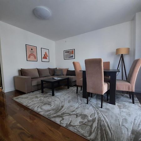 Divizija Lux Apartments Belgrad Zimmer foto