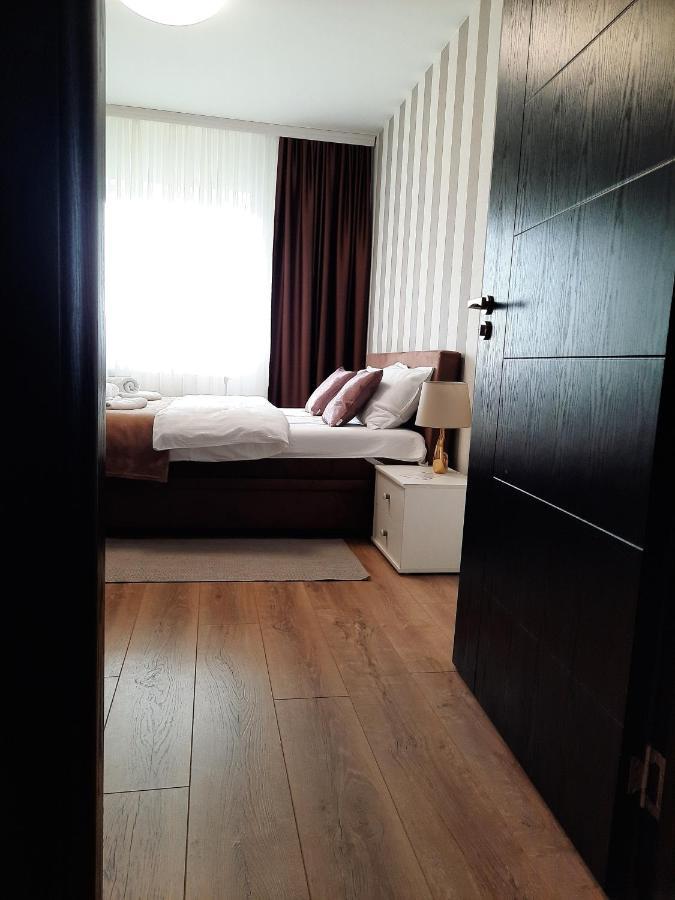 Divizija Lux Apartments Belgrad Exterior foto