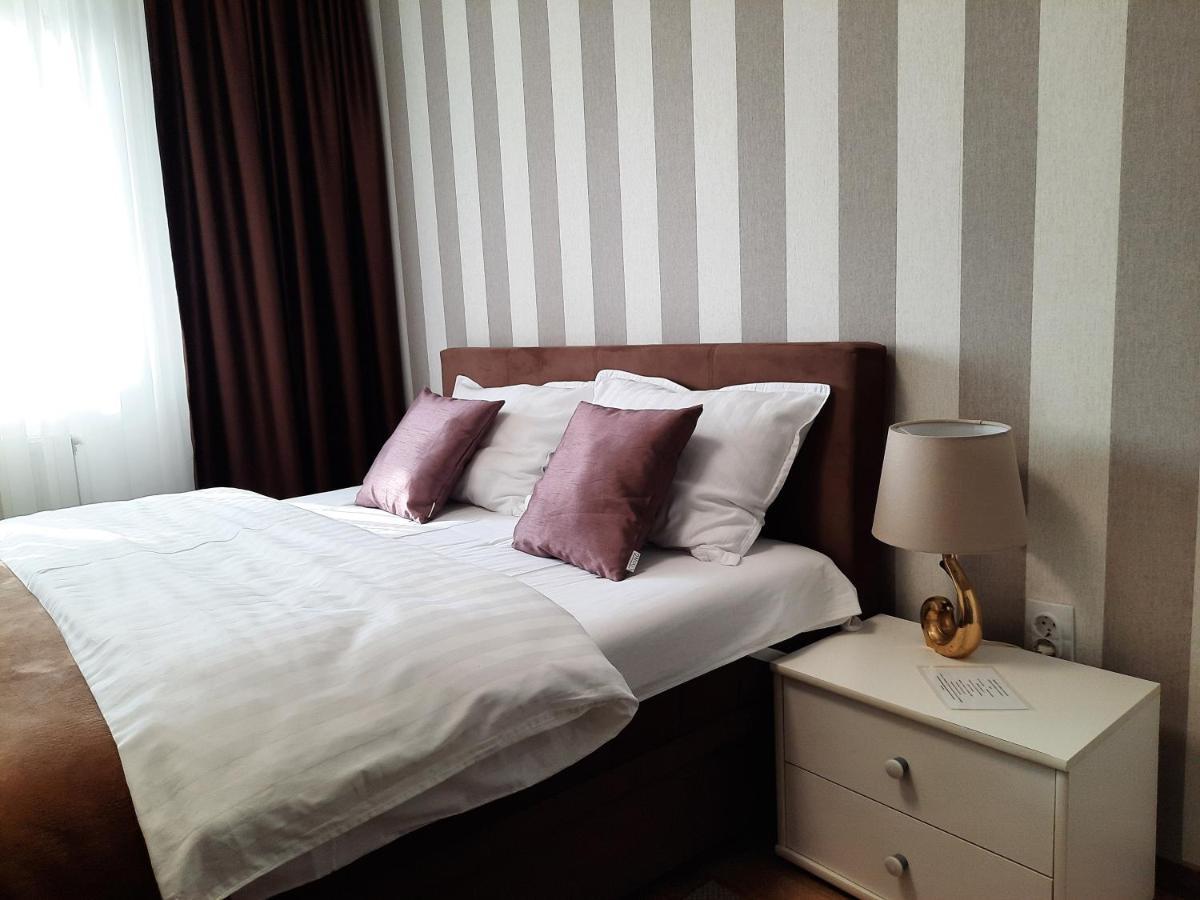 Divizija Lux Apartments Belgrad Exterior foto