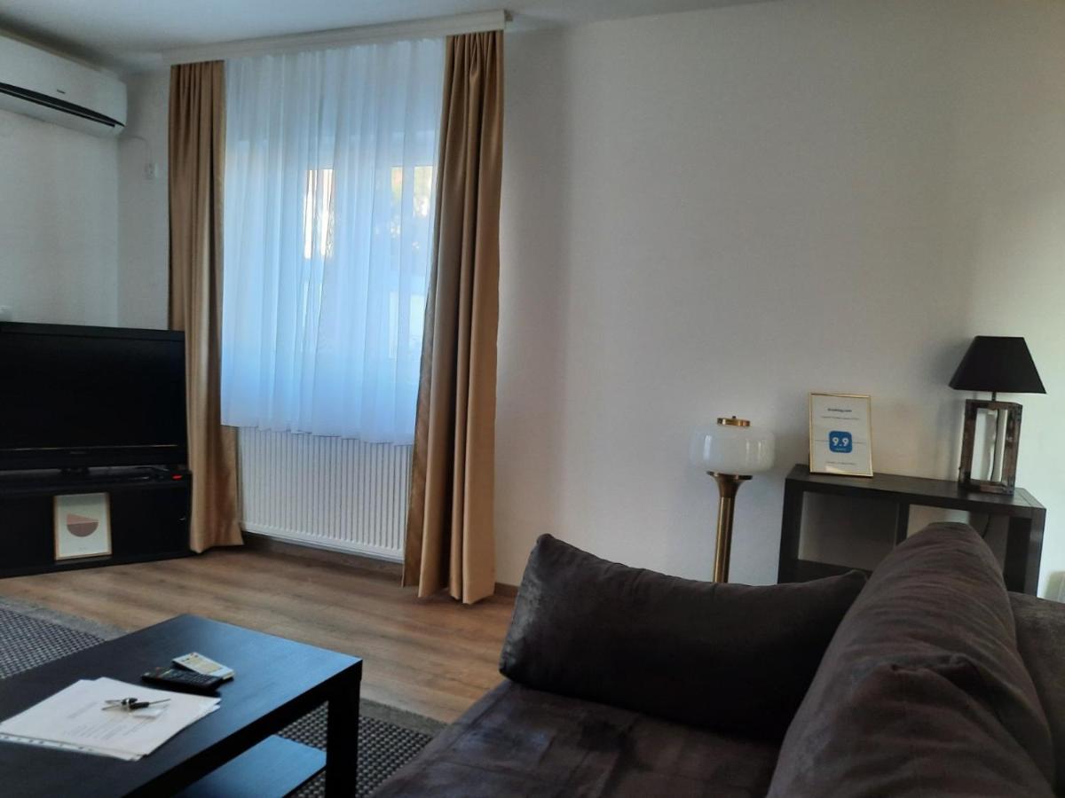 Divizija Lux Apartments Belgrad Exterior foto