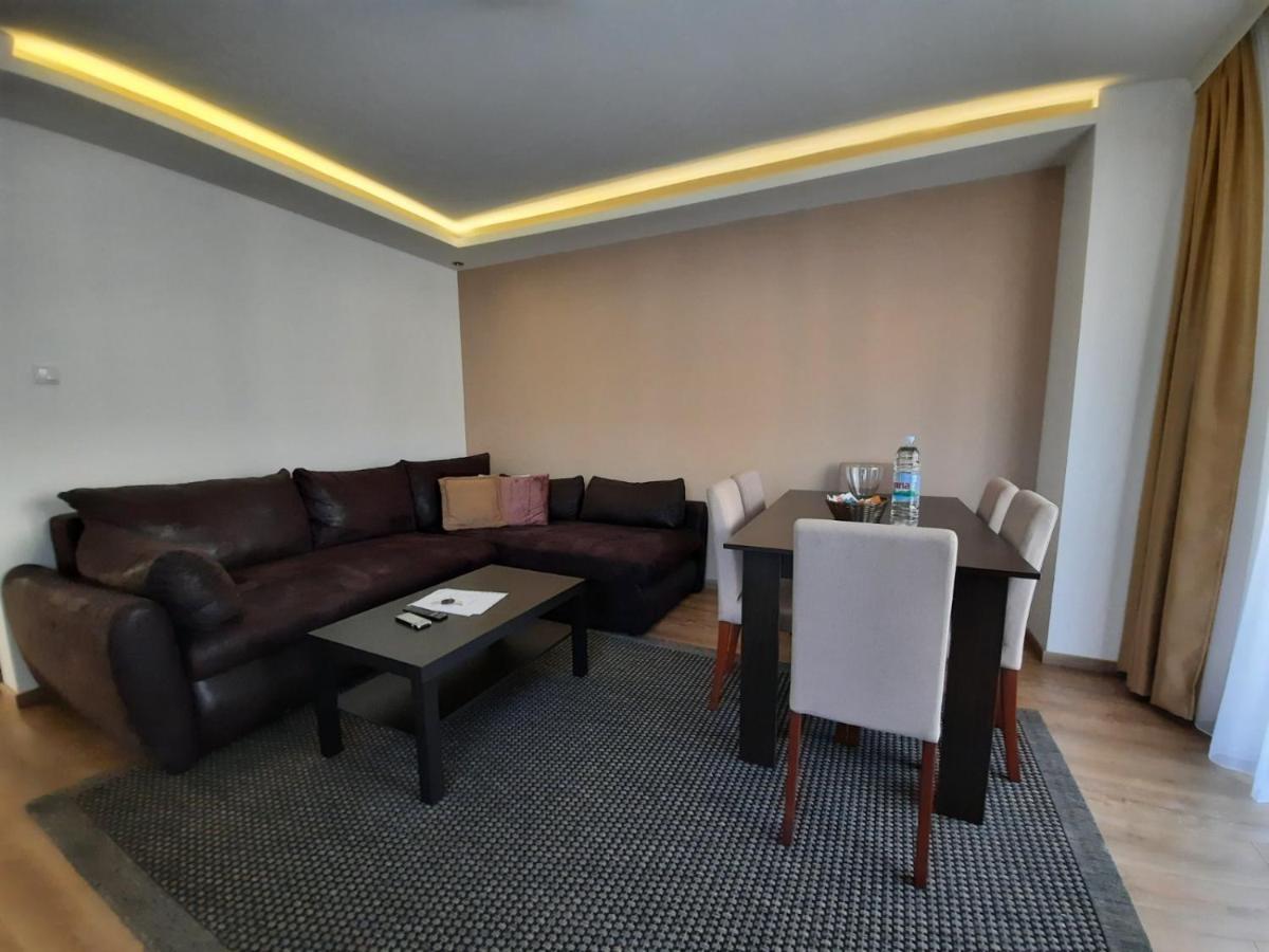 Divizija Lux Apartments Belgrad Exterior foto