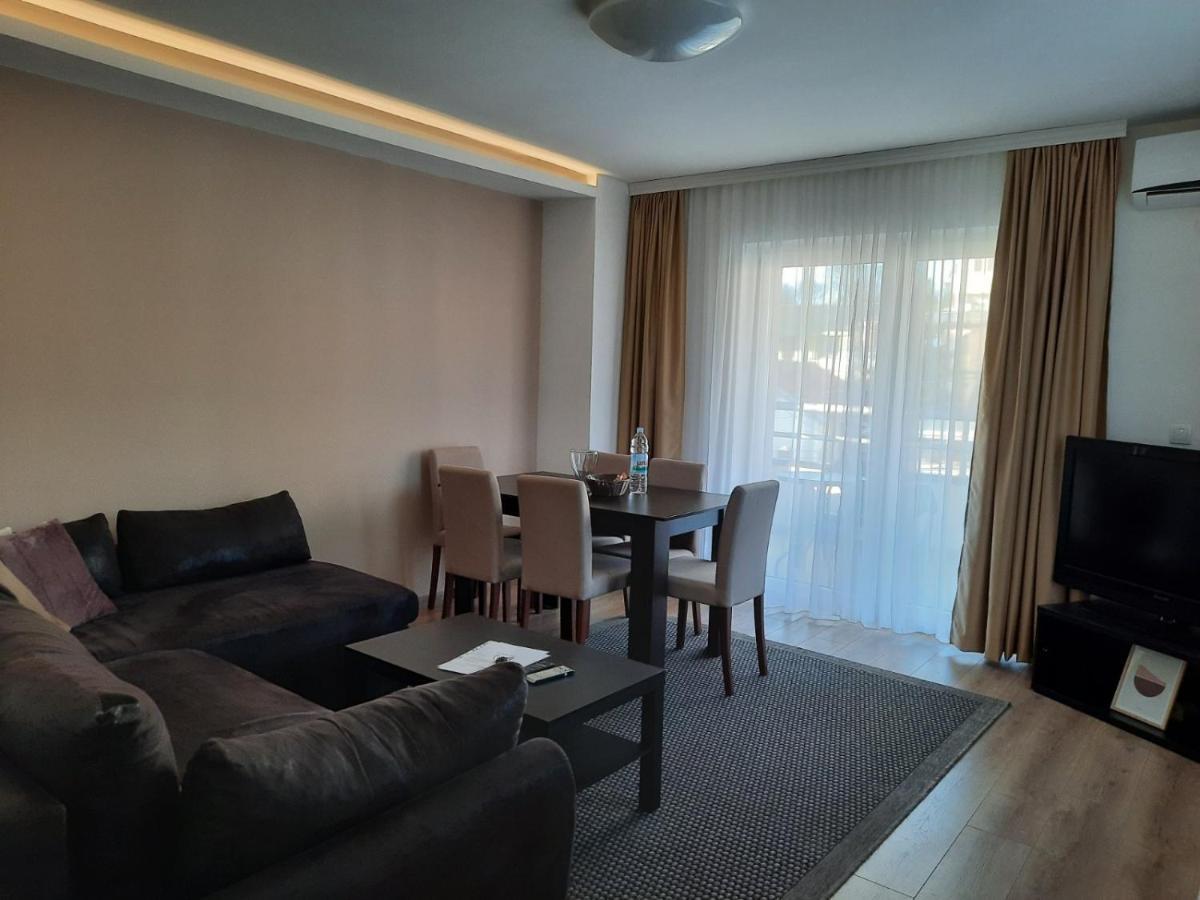 Divizija Lux Apartments Belgrad Exterior foto