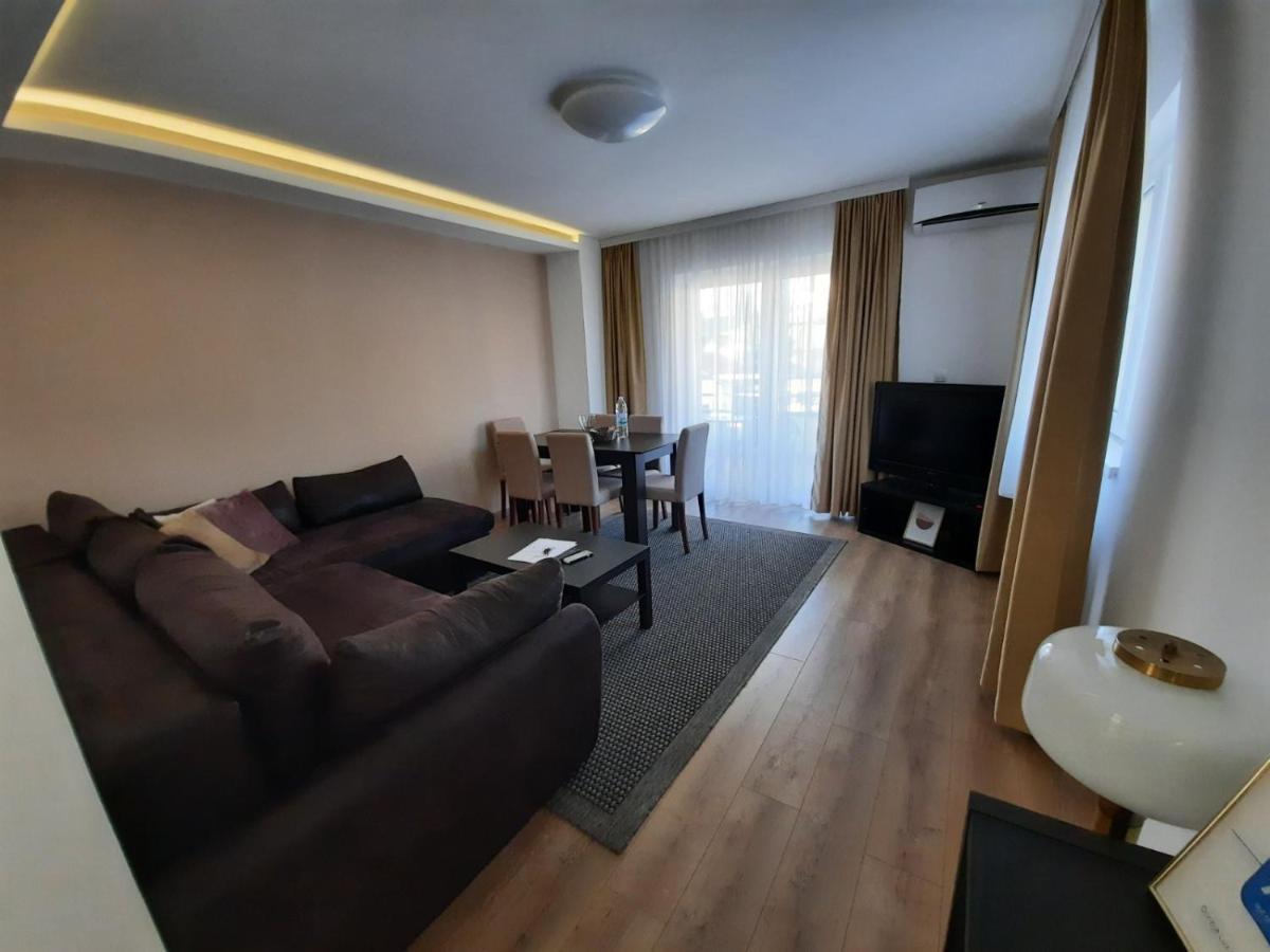 Divizija Lux Apartments Belgrad Exterior foto