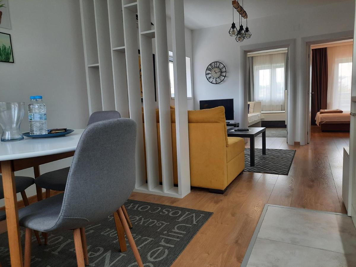 Divizija Lux Apartments Belgrad Exterior foto